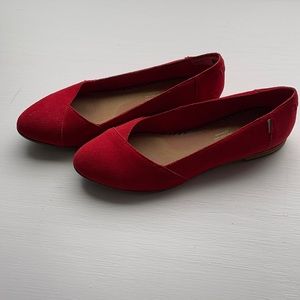 Toms red flats